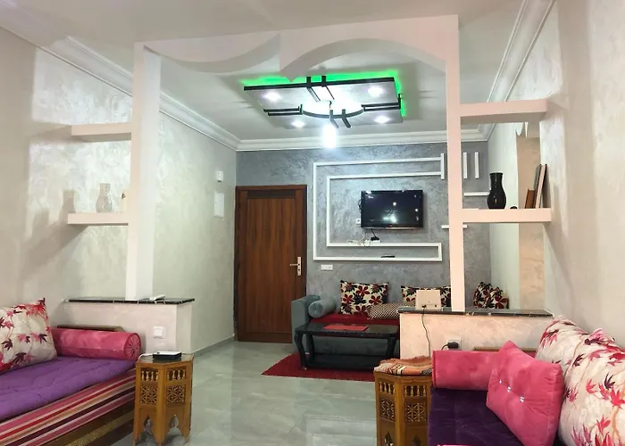 Ac Family Apartment Steps Away From Everything